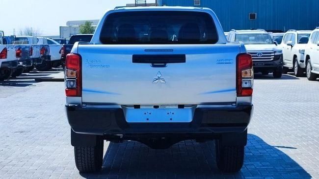 Новый Mitsubishi L200 V Рестайлинг, 2.4 л, 2023 в Дубае от Falcons GT Motors FZCO Серебристый цвет. Other | AUTO.AE