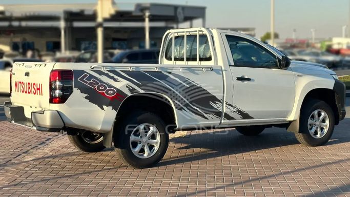 Новый Mitsubishi L200 VI, 2.4 л, 2023 в Дубае от Falcons GT Motors FZCO Белый цвет. Other | AUTO.AE