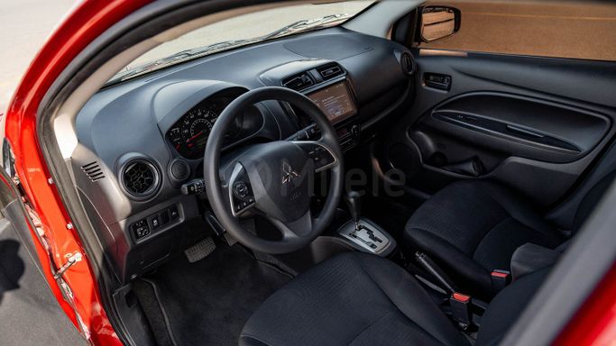 Подержанный Mitsubishi Mirage VI Рестайлинг 2, 1.2 л, 2024 в Дубае от Milele Красный цвет. Other | AUTO.AE