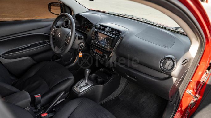 Подержанный Mitsubishi Mirage VI Рестайлинг 2, 1.2 л, 2024 в Дубае от Milele Красный цвет. Other | AUTO.AE