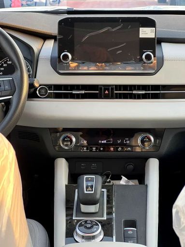 New Mitsubishi Outlander IV, 2.5 l, 2025 in Dubai by ANDIAMO MOTORS FZE, Black color. GCC Specs | AUTO.AE