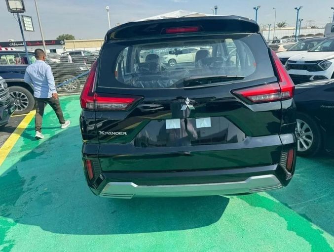 New Mitsubishi Xpander I, 1.5 l, 2024 in Dubai by Mohamed Hakim Motors, Black color. Other | AUTO.AE