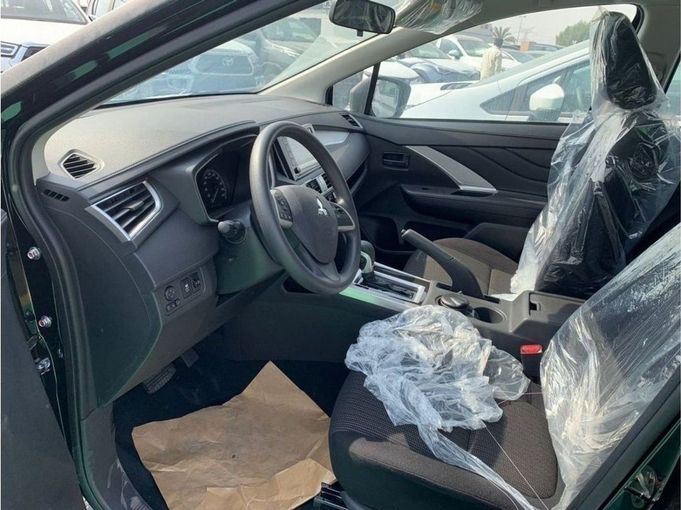 New Mitsubishi Xpander I Facelift, 1.5 l, 2024 in Dubai by Mohamed Hakim Motors, White color. GCC Specs | AUTO.AE