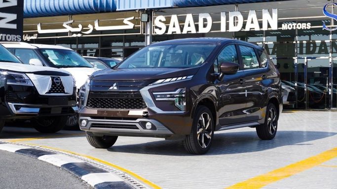 Подержанный Mitsubishi Xpander I Рестайлинг, 1.5 л, 2023 в Дубае от Saad Idan Motors Коричневый цвет. GCC | AUTO.AE