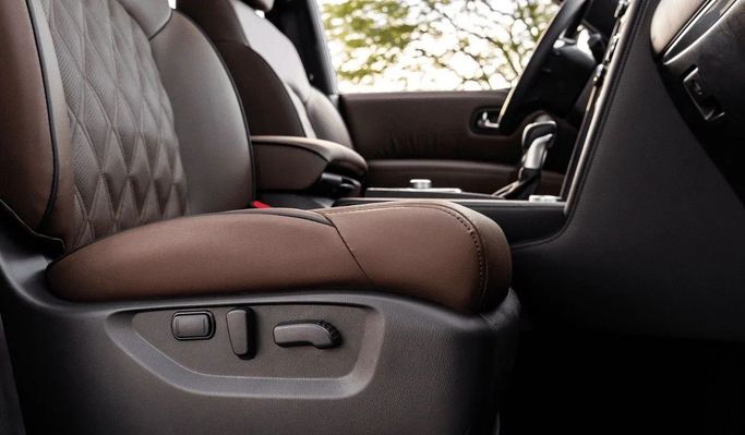 New Nissan Armada II Facelift, 5.6 l, 2024 in Dubai by Altass Motors, Brown color.  | AUTO.AE