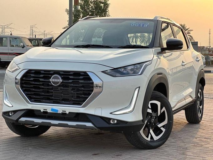 New Nissan Magnite I, 1.0 l, 2023 in Dubai by MENAMOTORS, White color. Other | AUTO.AE