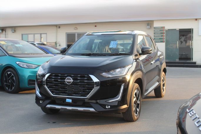 New Nissan Magnite I, 1.0 l, 2023 in Dubai by MENAMOTORS, Black color. Other | AUTO.AE