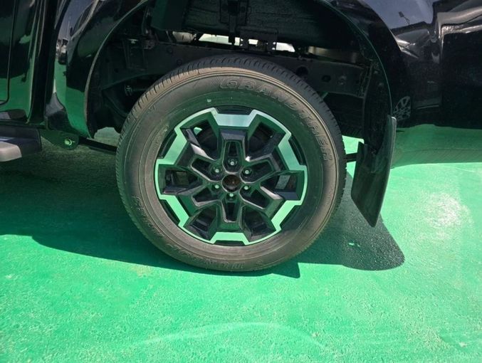 New Nissan Navara (Frontier) IV (D23), 2.5 l, 2023 in Dubai by Mohamed Hakim Motors, Black color. Other | AUTO.AE