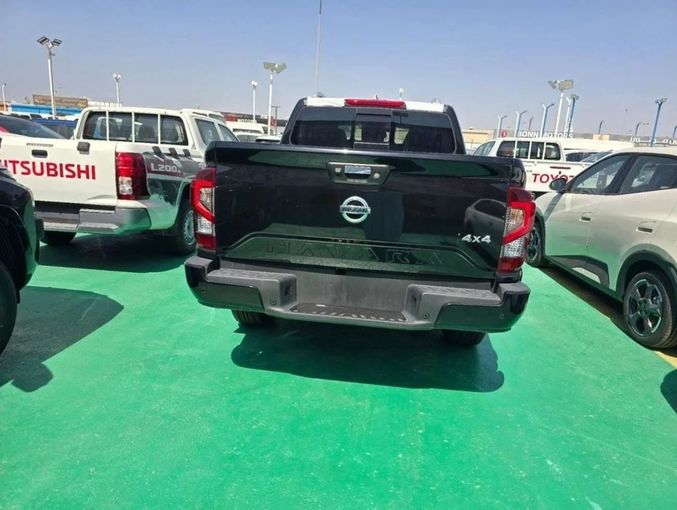 New Nissan Navara (Frontier) IV (D23), 2.5 l, 2023 in Dubai by Mohamed Hakim Motors, Black color. Other | AUTO.AE