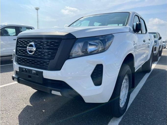 Новый Nissan Navara (Frontier) IV (D23), 2.5 л, 2022 в Дубае от Mohamed Hakim Motors Белый цвет. GCC | AUTO.AE