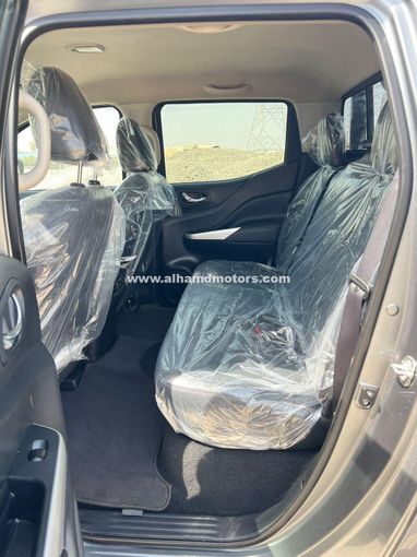 Подержанный Nissan Navara (Frontier) IV (D23), 2.3 л, 2017 в Дубае от Alhamd Motors Серый цвет. Other | AUTO.AE