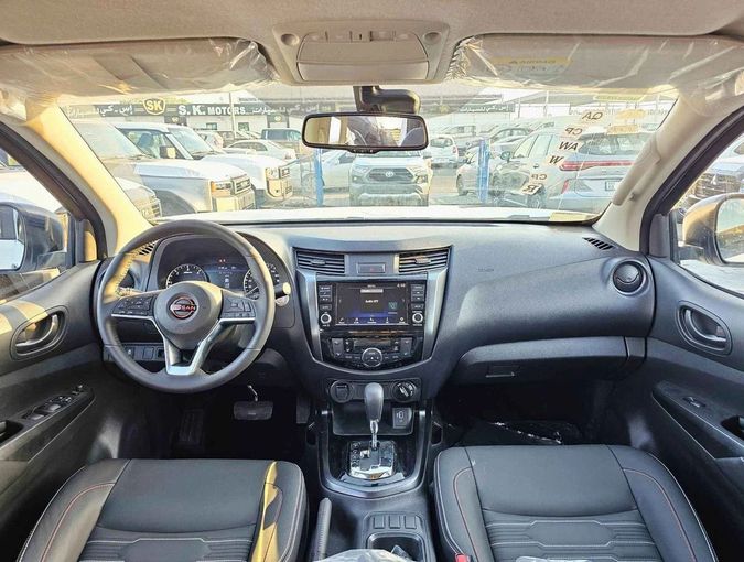 Новый Nissan Navara (Frontier) IV (D23), 2.5 л, 2025 в Дубае от SK Motors Белый цвет. Американская | AUTO.AE