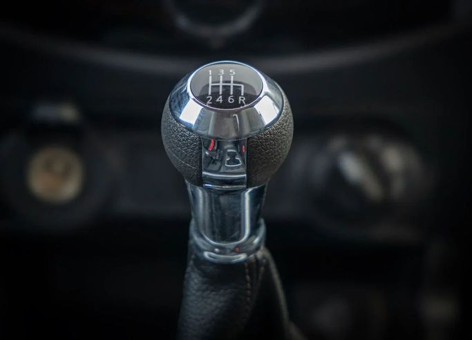 Новый Nissan Navara (Frontier) IV (D23), 2.5 л, 2024 в Дубае от Albustanji Motors FZCO Серый цвет.  | AUTO.AE
