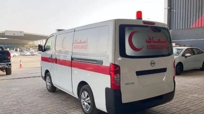 New Nissan NV350 Caravan I Facelift, 2.5 l, 2023 in Dubai by Mohamed Hakim Motors, White color. GCC Specs | AUTO.AE