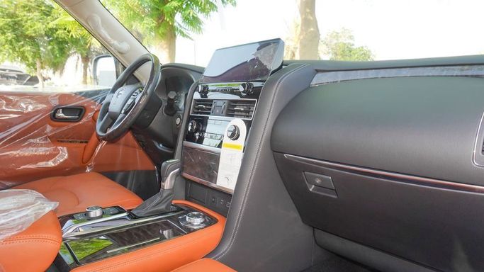 Новый Nissan Patrol VII (Y63), 3.8 л, 2024 в Дубае от Najem Motors Черный цвет. Японская | AUTO.AE