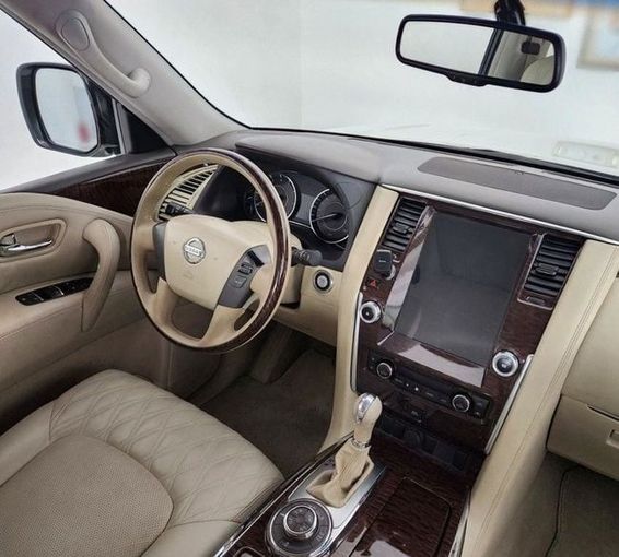 Used Nissan Patrol VI (Y62), 5.6 l, 2013 in Dubai by Gulf Motors, White color. GCC Specs | AUTO.AE