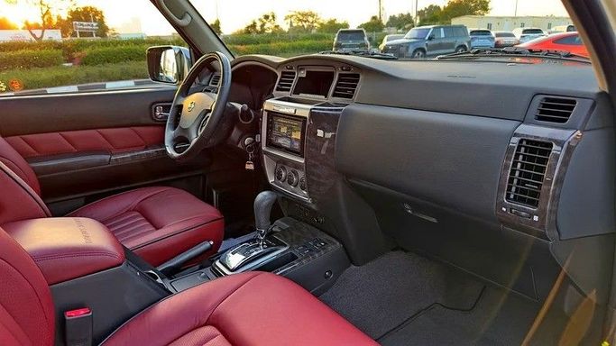 Used Nissan Patrol V (Y61) Facelift, 4.8 l, 2024 in Dubai by Q Motors, Beige color. GCC Specs | AUTO.AE