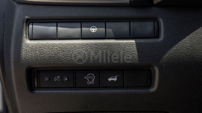 Used Nissan Rogue III Facelift, 1.5 l, 2024 in Dubai by Milele, Silver color. Other | AUTO.AE