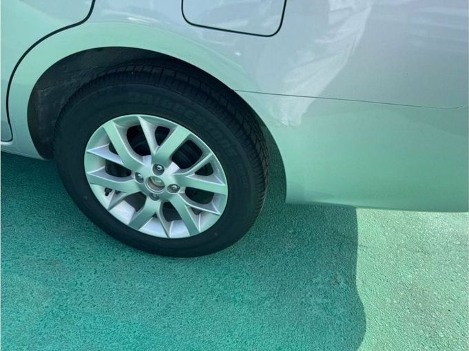 New Nissan Sunny N18 Facelift, 1.6 l, 2024 in Dubai by Mohamed Hakim Motors, Silver color. GCC Specs | AUTO.AE