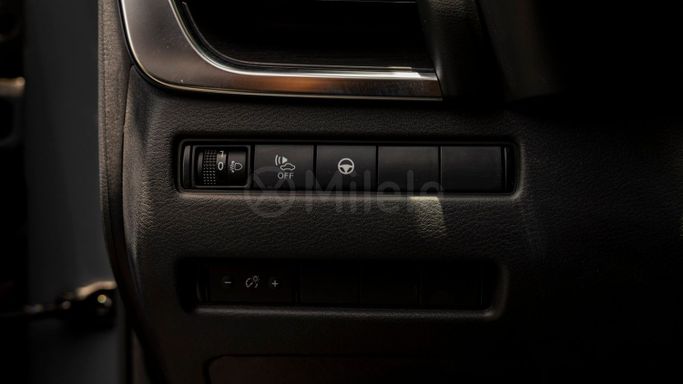 Новый Nissan X-Trail IV, 1.5 л, 2023 в Дубае от Milele Белый цвет. Other | AUTO.AE