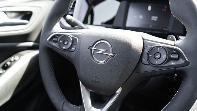 Новый Opel Grandland X I, 1.6 л, 2024 в Дубае от TRADEX FRANCE MOTORS Серебристый цвет. Other | AUTO.AE