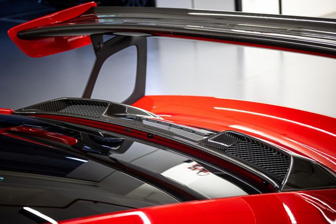 Новый Porsche 911 GT2 991, 3.8 л, 2018 в Дубае от PUPIL OF FATE MOTORS Красный цвет. GCC | AUTO.AE