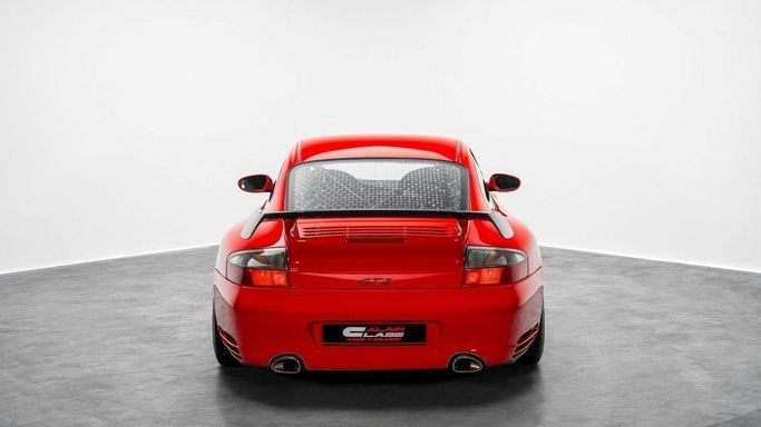Used Porsche 911 GT2 996, 3.6 l, 2002 in Dubai by Al Ain Class Motors, Red color. European Specs | AUTO.AE