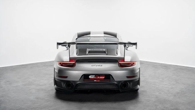 Подержанный Porsche 911 GT2 991, 3.8 л, 2019 в Дубае от Al Ain Class Motors Серый цвет. GCC | AUTO.AE