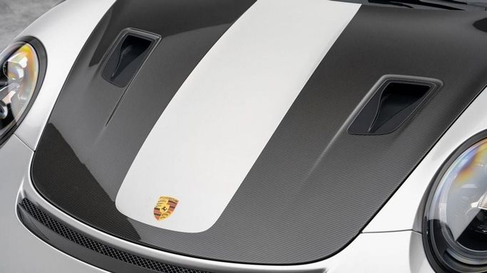 Подержанный Porsche 911 GT2 991, 3.8 л, 2019 в Дубае от Al Ain Class Motors Серый цвет. GCC | AUTO.AE