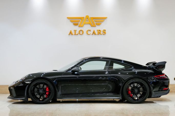 Подержанный Porsche 911 GT3 991 Рестайлинг, 4.0 л, 2018 в Дубае от ALO CARS USED CARS LLC Черный цвет. GCC | AUTO.AE