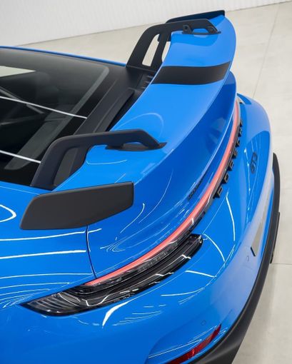Used Porsche 911 GT3 992, 4.0 l, 2022 in Dubai by GCC Super Motors, Blue color. GCC Specs | AUTO.AE