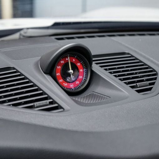 Подержанный Porsche 911 GT3 992, 4.0 л, 2023 в Дубае от AAA Motors Серый цвет. Европейская | AUTO.AE