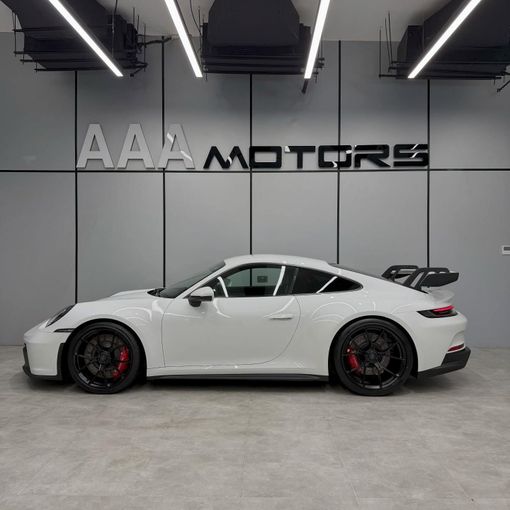Новый Porsche 911 GT3 992, 4.0 л, 2023 в Дубае от AAA Motors Белый цвет. Европейская | AUTO.AE