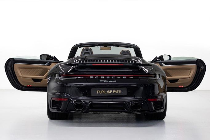 Новый Porsche 911 Turbo VIII (992), 3.7 л, 2022 в Дубае от PUPIL OF FATE MOTORS Черный цвет. Европейская | AUTO.AE