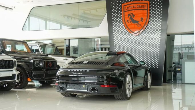 مستعملة Porsche 911 Carrera 4S VIII (992), 3.0 l, 2024 في في دبي من Laith Alobaidi Motors، اللون أسود. المواصفات الكورية | AUTO.AE