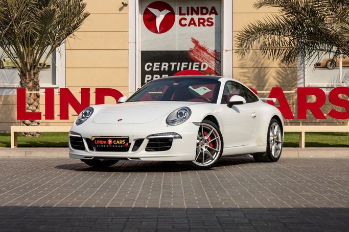 Подержанный Porsche 911 Carrera 4 VII (991), 3.4 л, 2014 в Дубае от Linda Cars Белый цвет. GCC | AUTO.AE