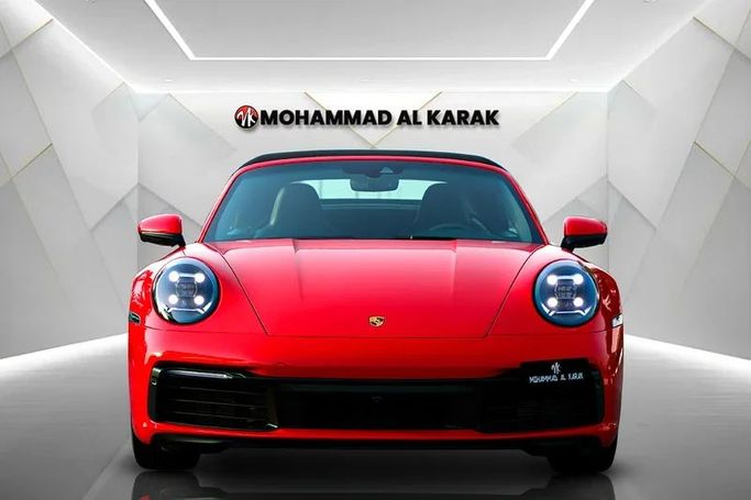 Used Porsche 911 Carrera VIII (992), 3.0 l, 2022 in Dubai by Mohammad Alkarak Motors, Red color. GCC Specs | AUTO.AE