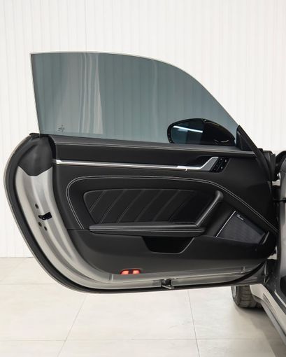 Подержанный Porsche 911 Turbo S VIII (992), 3.7 л, 2020 в Дубае от GCC Super Motors Серебристый цвет. GCC | AUTO.AE