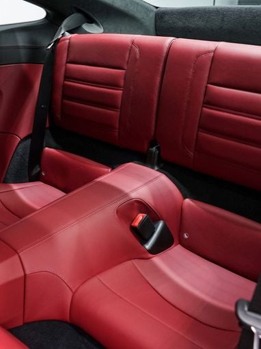 Подержанный Porsche 911 Turbo VIII (992), 3.7 л, 2022 в Дубае от AAA Motors Белый цвет. GCC | AUTO.AE