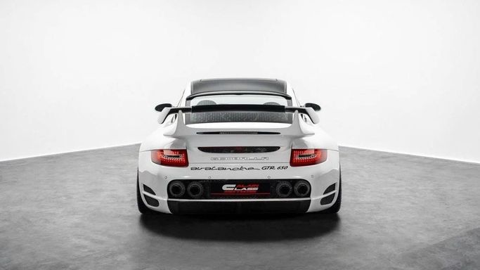 Подержанный Porsche 911 Gemballa GTR 650 VI (997), 3.6 л, 2007 в Дубае от Al Ain Class Motors Белый цвет. Европейская | AUTO.AE