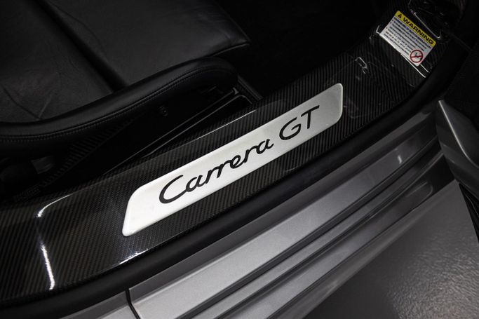 Новый Porsche Carrera GT, 5.7 л, 2005 в Дубае от PUPIL OF FATE MOTORS Серебристый цвет. Other | AUTO.AE
