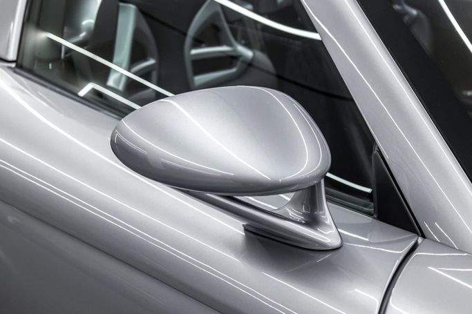 Новый Porsche Carrera GT, 5.7 л, 2005 в Дубае от PUPIL OF FATE MOTORS Серебристый цвет. Other | AUTO.AE