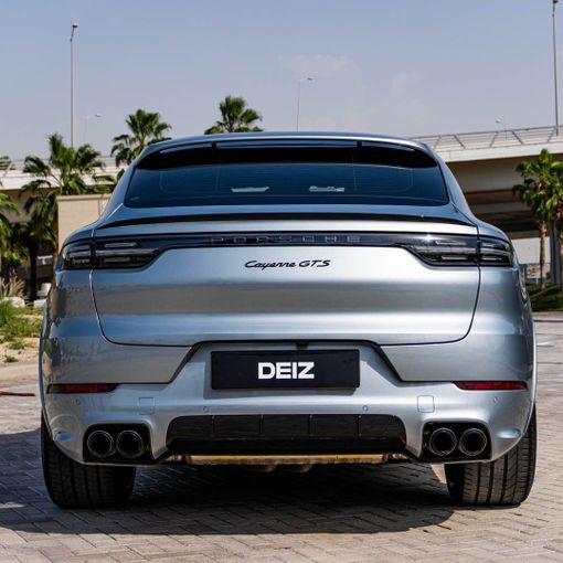 Porsche Cayenne Turbo Coupé III, 2023 внедорожник 5 дв. coupé бизнес класса в Дубае от DEIZ серебристый цвет | AUTO.AE