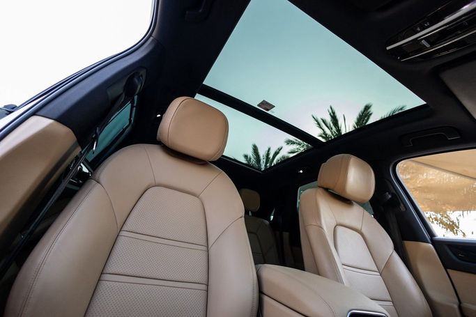 Новый Porsche Cayenne S III, 2.9 л, 2019 в Дубае от Linda Cars Белый цвет. GCC | AUTO.AE