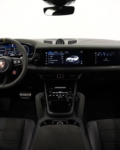 Подержанный Porsche Cayenne Turbo GT Coupé III Рестайлинг, 4.0 л, 2024 в Дубае от GCC Super Motors Черный цвет. GCC | AUTO.AE