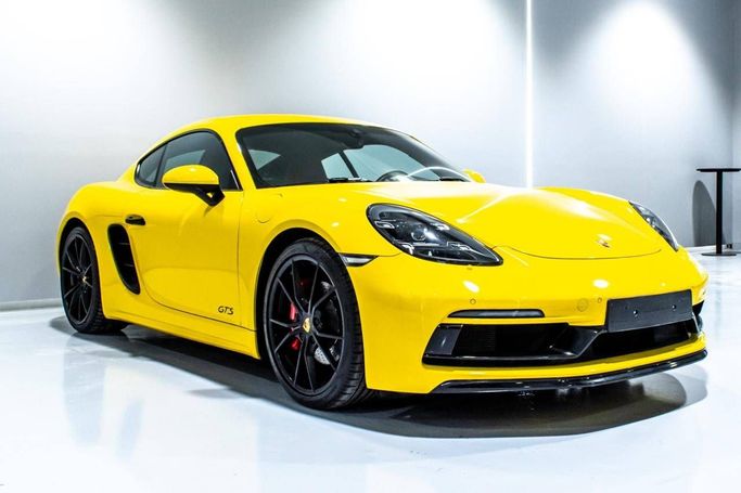 Новый Porsche Cayman GTS III 718 (982), 4.0 л, 2020 в Дубае от C7 Motors Желтый цвет. Other | AUTO.AE