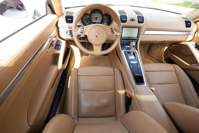 Used Porsche Cayman S II (981), 3.4 l, 2015 in Dubai by Linda Cars, White color. GCC Specs | AUTO.AE