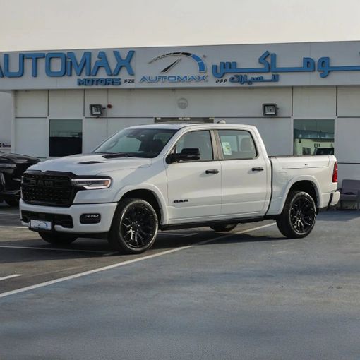 Новый RAM 1500 Crew Cab V Рестайлинг, 3.0 л, 2025 в Дубае от Auto Max Group Белый цвет. GCC | AUTO.AE