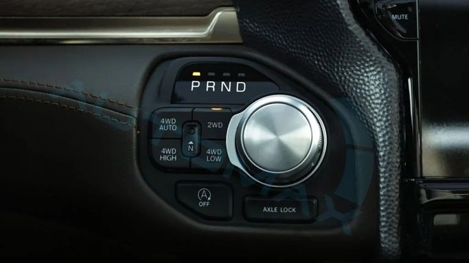 New RAM 1500 Crew Cab V Facelift, 3.0 l, 2025 in Dubai by Auto Max Group, Black color. GCC Specs | AUTO.AE