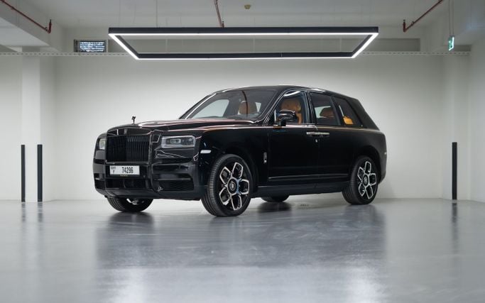 Rolls-Royce Cullinan, 2022 business suv 5 dr. for rent in Dubai by POF RENTAL, black color | AUTO.AE
